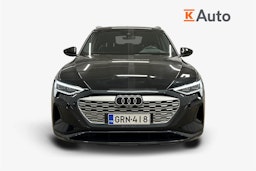 musta Audi Q8 e-tron 2024 kuva 5.
