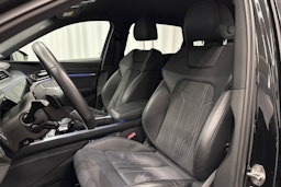 musta Audi Q8 e-tron 2024 kuva 27.