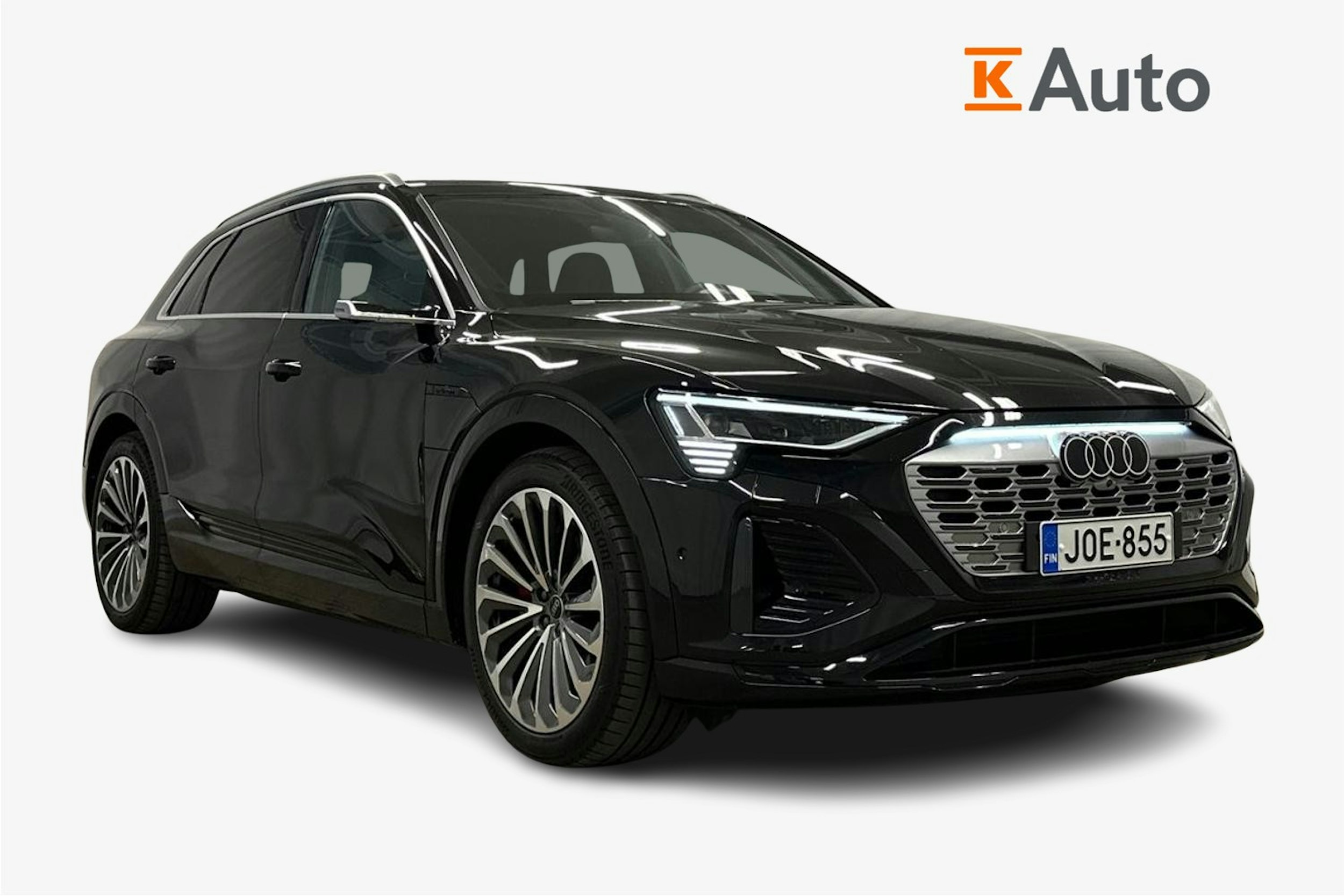 musta Audi Q8 e-tron 2024 kuva 1.