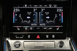 musta Audi Q8 e-tron 2024 kuva 31.