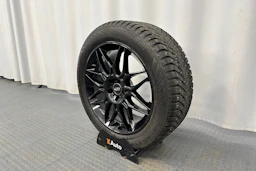 Valkoinen Audi Q8 e-tron 2024 kuva 10.