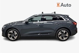 harmaa Audi Q8 e-tron 2024 kuva 6.