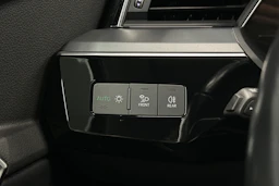 ruskea (beige) Audi Q8 e-tron 2024 kuva 14.
