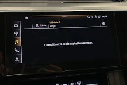 ruskea (beige) Audi Q8 e-tron 2024 kuva 20.