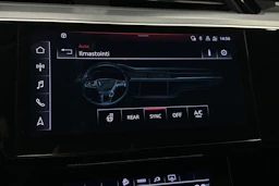 ruskea (beige) Audi Q8 e-tron 2024 kuva 29.