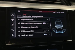 ruskea (beige) Audi Q8 e-tron 2024 kuva 31.