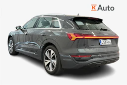 harmaa Audi Q8 e-tron 2024 kuva 2.