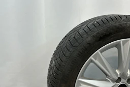 harmaa Audi Q8 e-tron 2024 kuva 31.