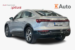 Harmaa Audi Q8 e-tron 2024 kuva 2.