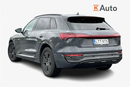 harmaa Audi Q8 e-tron 2024 kuva 2.