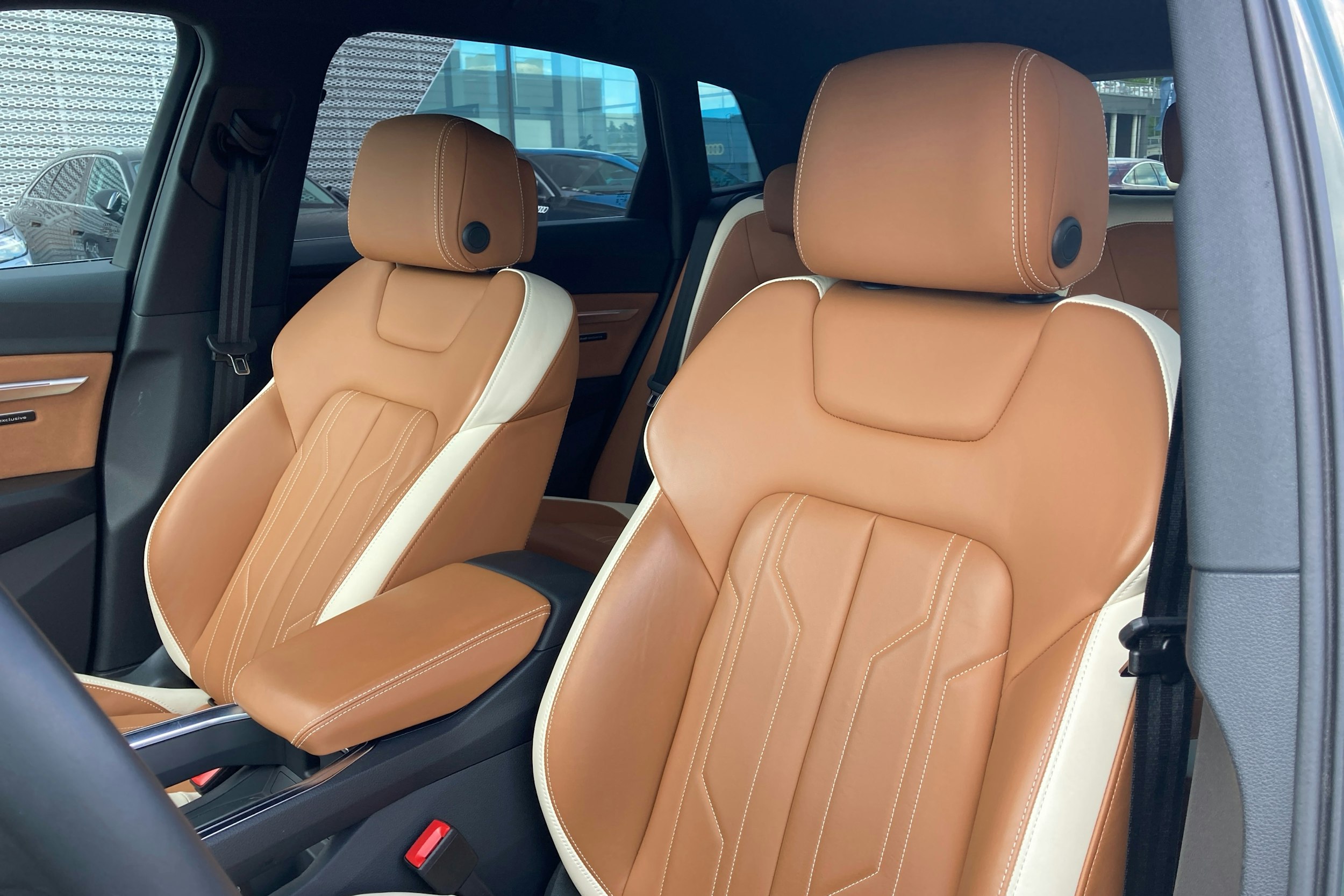 goodwood green eriko Audi Q8 e-tron 2024 kuva 11.