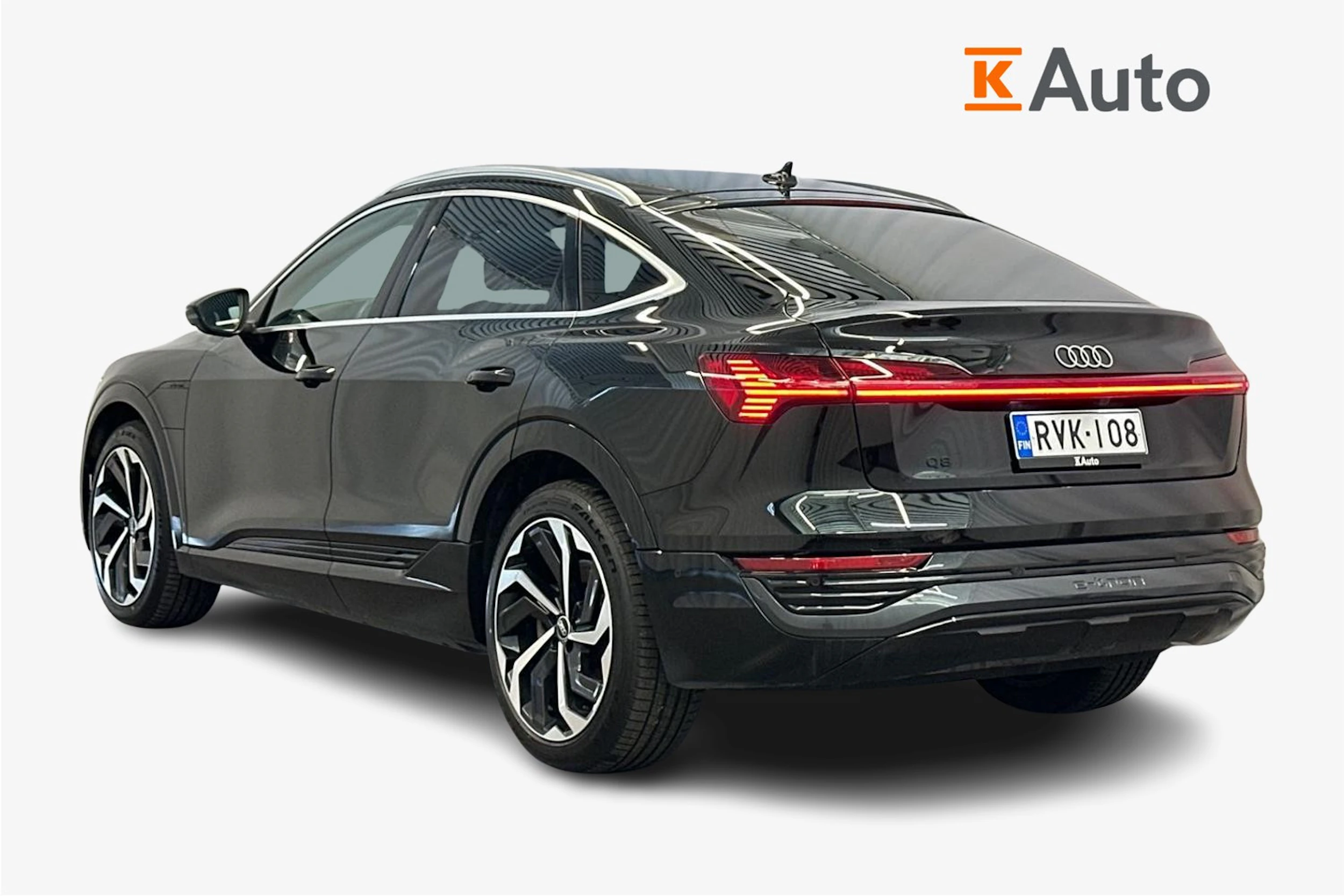 musta Audi Q8 e-tron 2024 kuva 2.