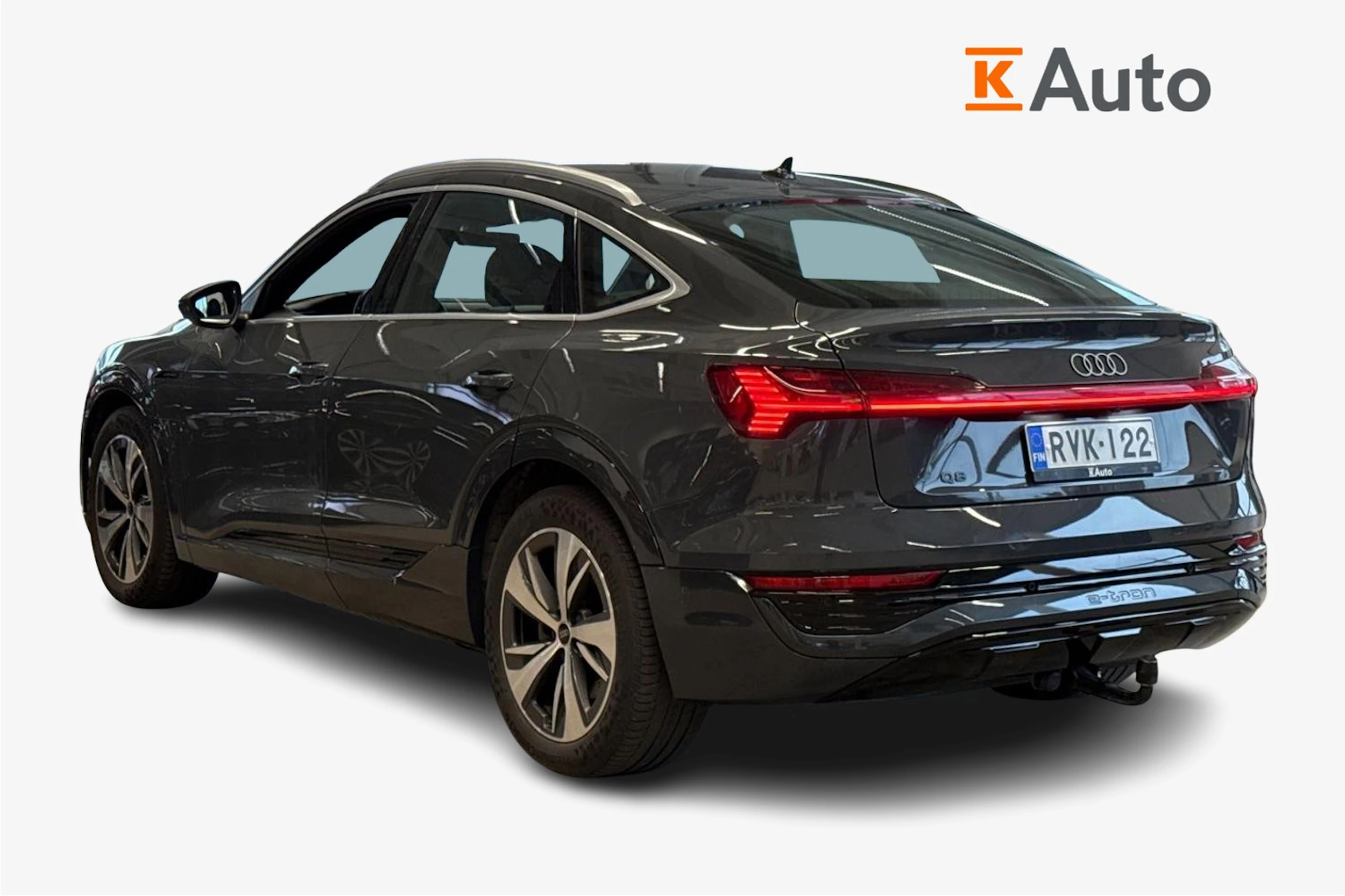 harmaa Audi Q8 e-tron 2024 kuva 2.