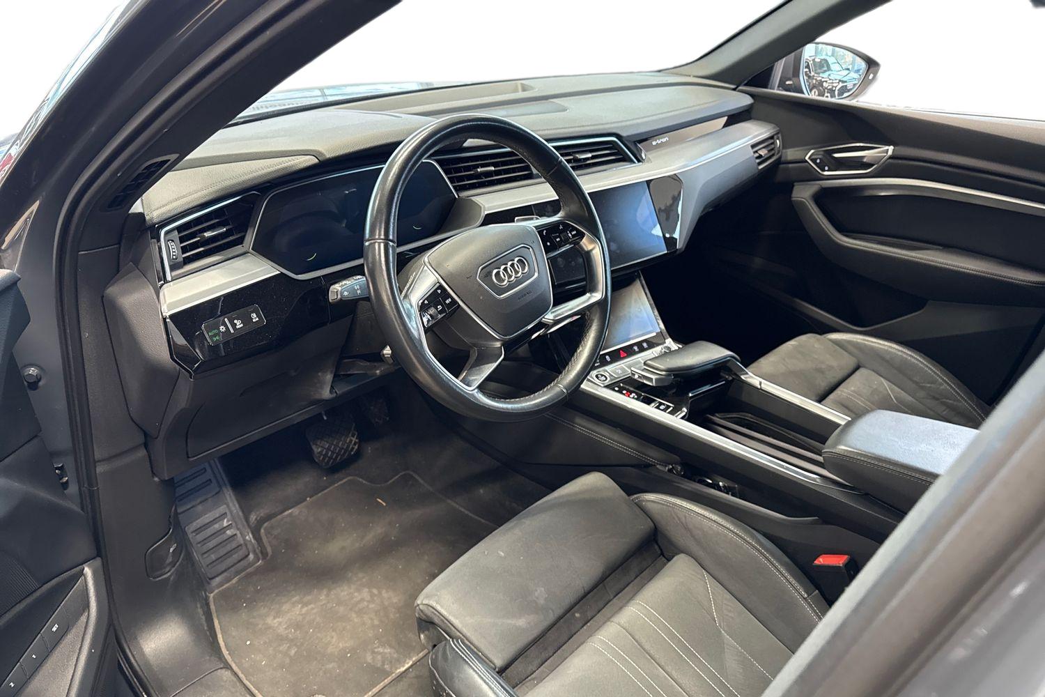 Audi Q8 e-tron 2024, photo 3/3