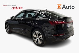 Musta Audi Q8 e-tron 2024 kuva 2.