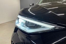 Musta Audi Q8 e-tron 2024 kuva 35.