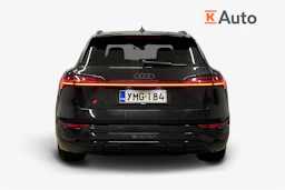 musta Audi Q8 e-tron 2024 kuva 3.