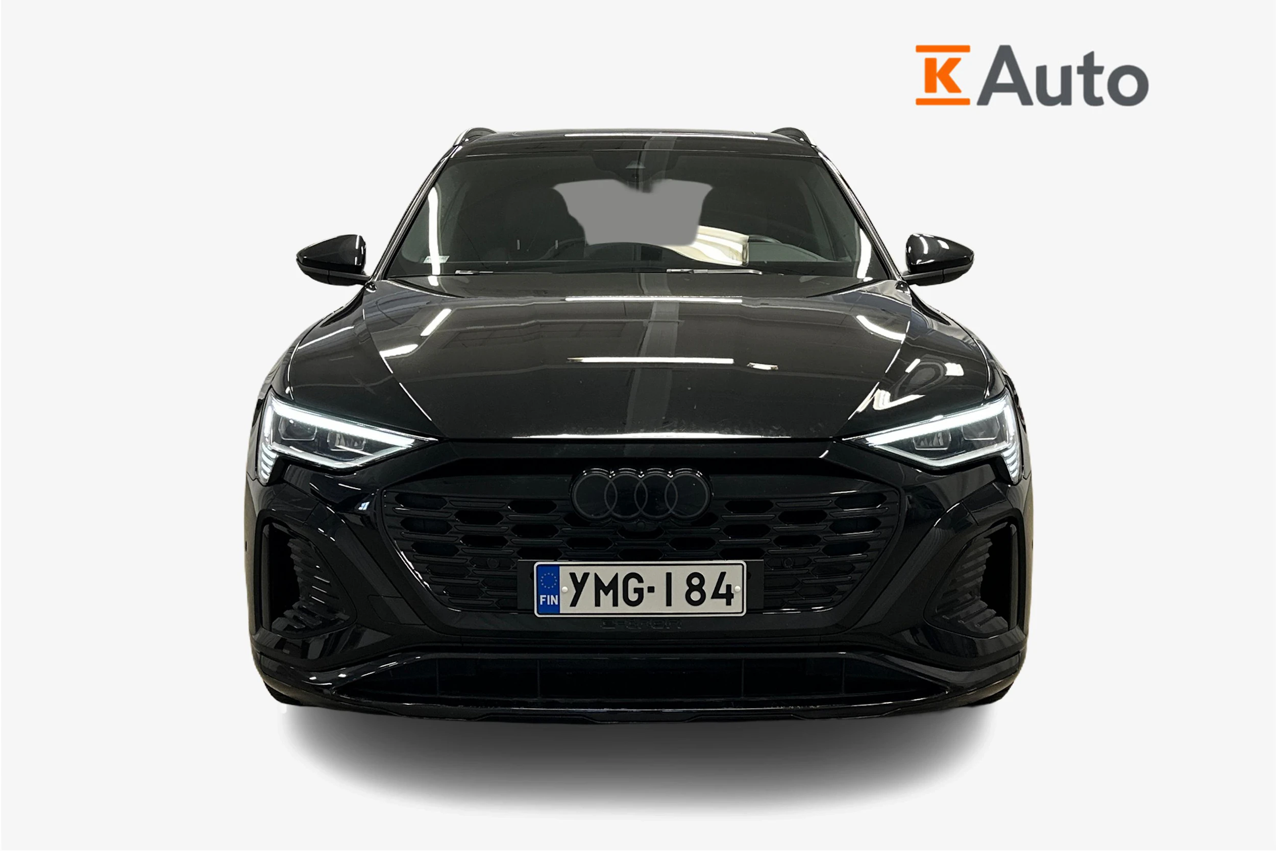 musta Audi Q8 e-tron 2024 kuva 5.