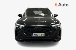musta Audi Q8 e-tron 2024 kuva 5.