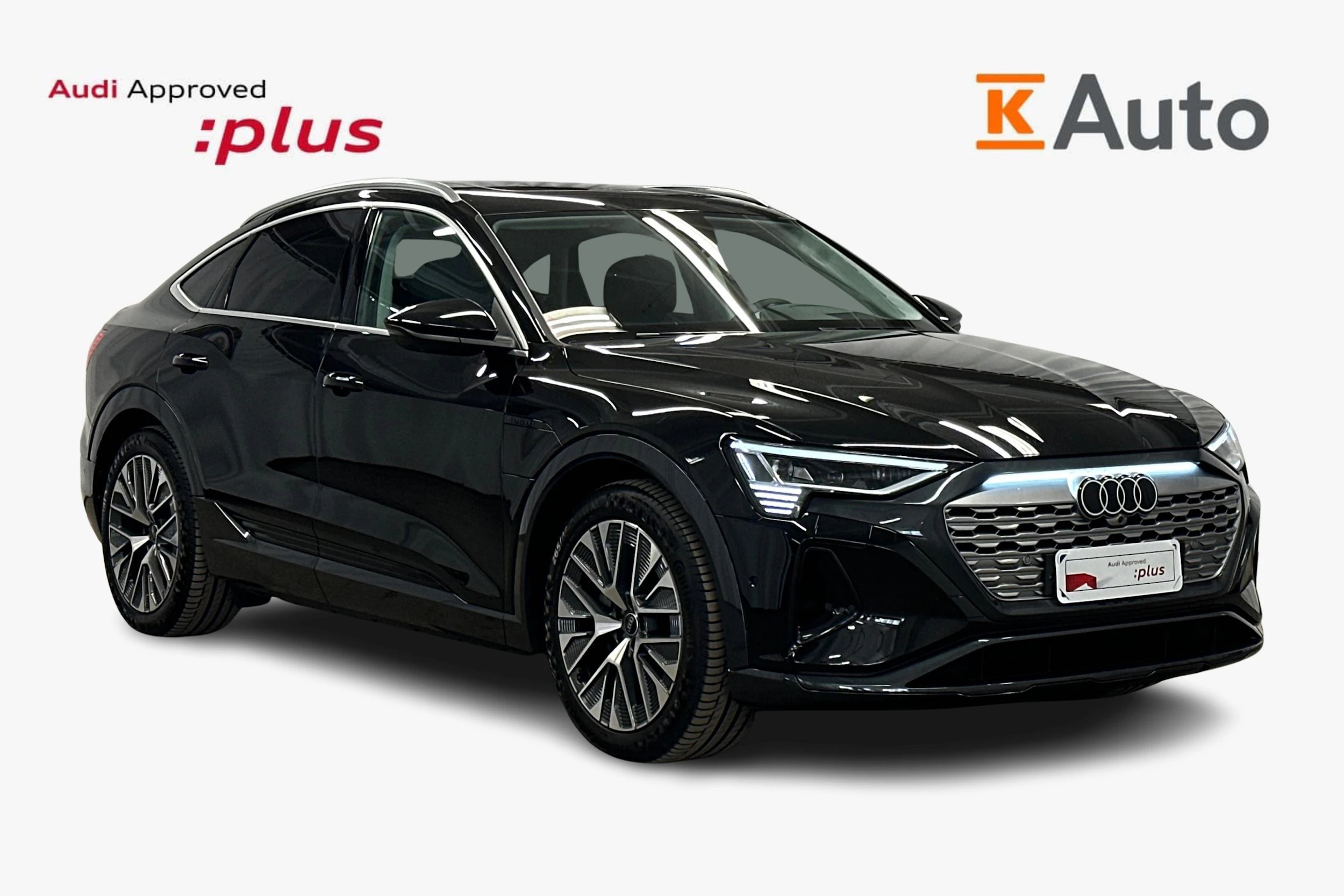 musta Audi Q8 e-tron 2024 kuva 1.