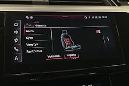 musta Audi Q8 e-tron 2024 kuva 27.