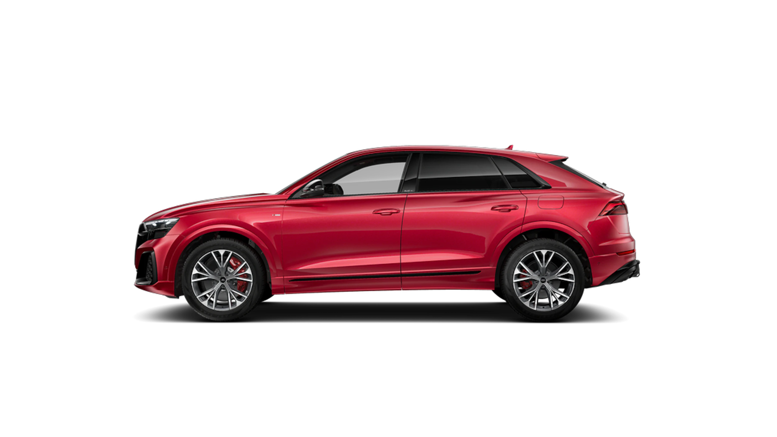 Chili-punainen, metalliväri Audi Q8 TFSI e 2026 kuva 2.