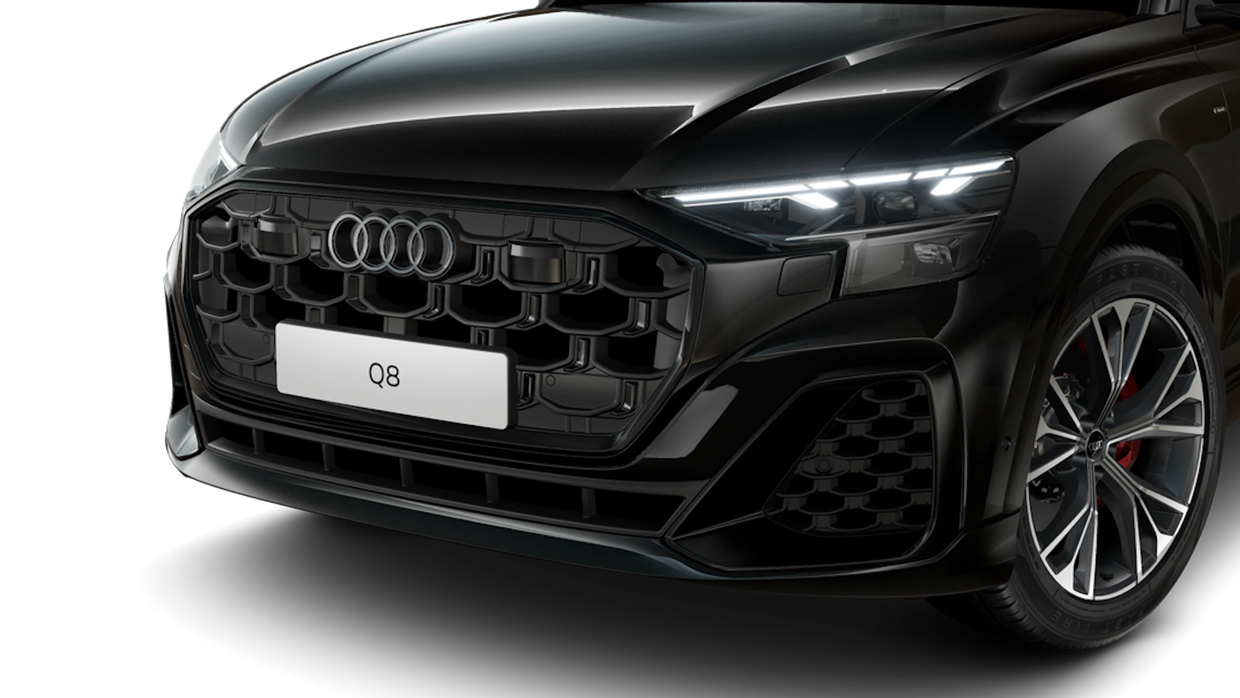 Mythos-musta, metalliväri Audi Q8 TFSI e 2027 kuva 6.