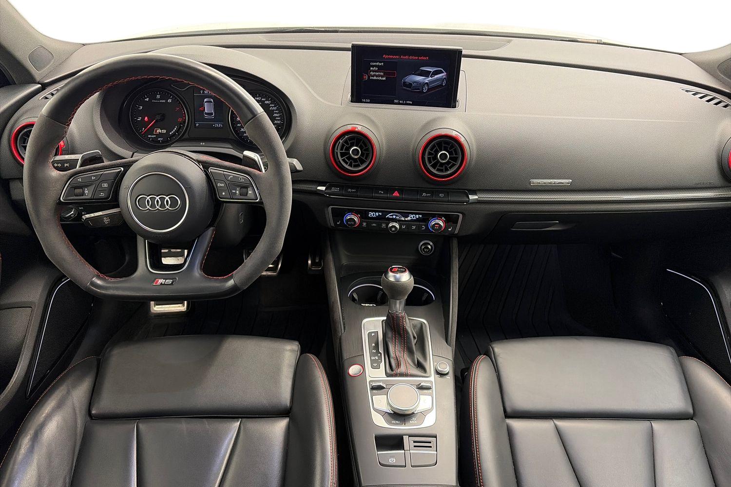 Audi RS3 2018, kuva 7/29