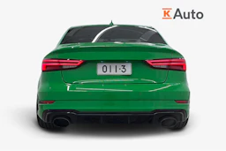 sininen Audi RS 3 2018 kuva 3.