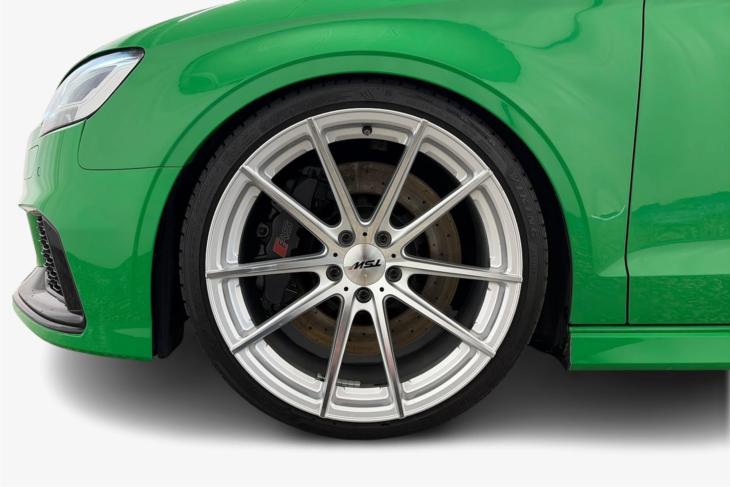 sininen Audi RS 3 2018 kuva 9.