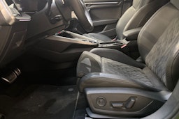 vihreä Audi RS 3 2024 kuva 17.