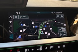 vihreä Audi RS 3 2024 kuva 24.