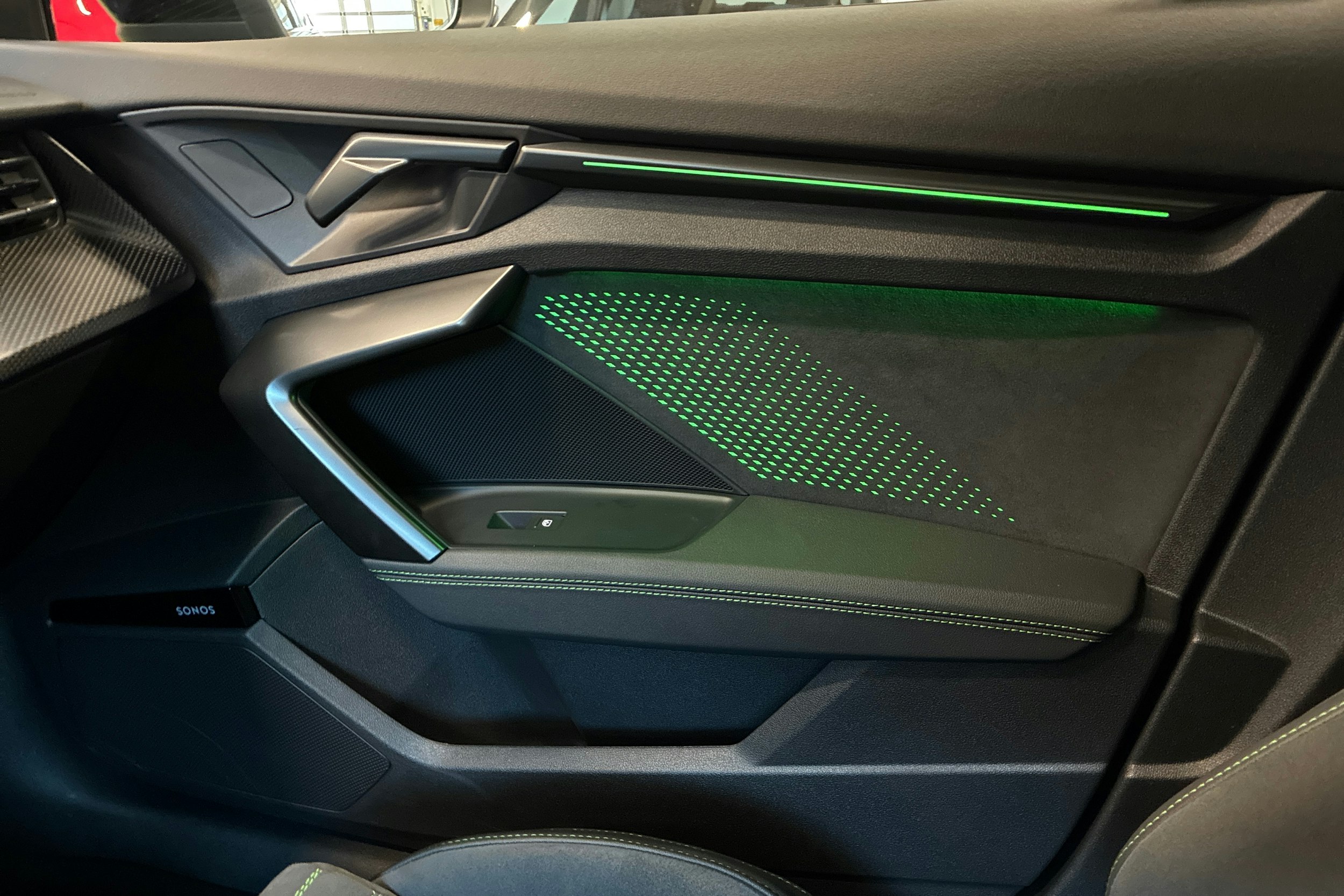 vihreä Audi RS 3 2025 kuva 14.