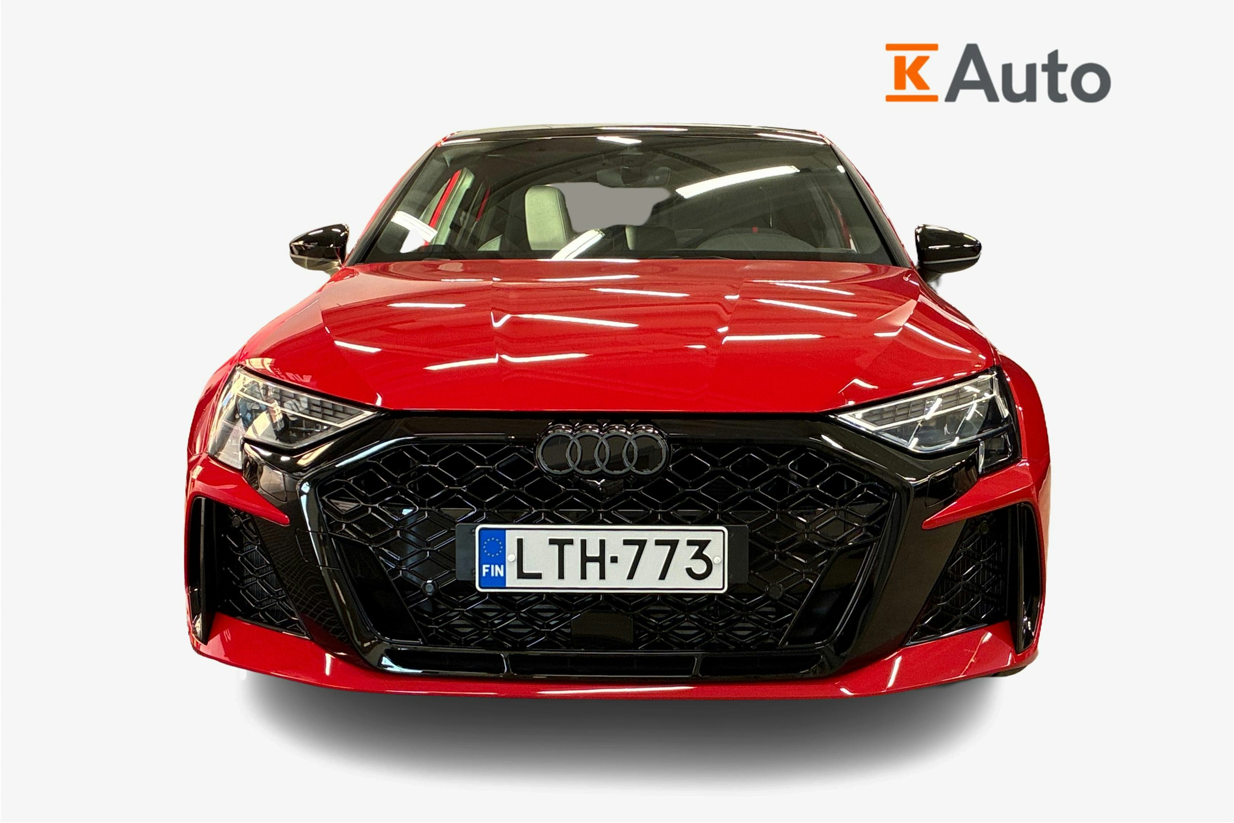 punainen Audi RS 3 2025 kuva 4.