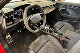 punainen Audi RS 3 2025 kuva 6.