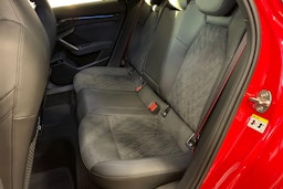 punainen Audi RS 3 2025 kuva 8.