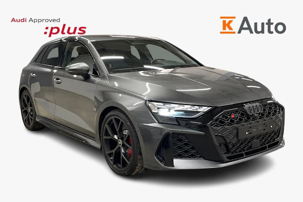 Audi RS 3 Sportback | 0-100 km/h 3,8 s |  5 sylinteriä ja äänet sen mukaiset | Osta nyt kun näitä vielä saa!