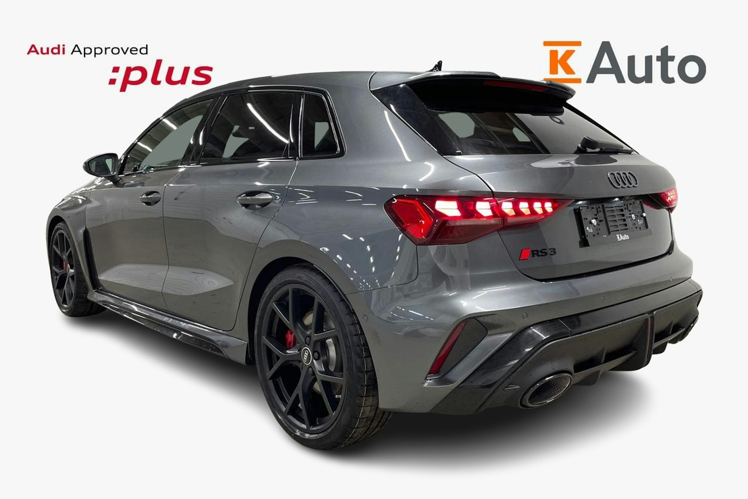 harmaa Audi RS 3 2025 kuva 2.