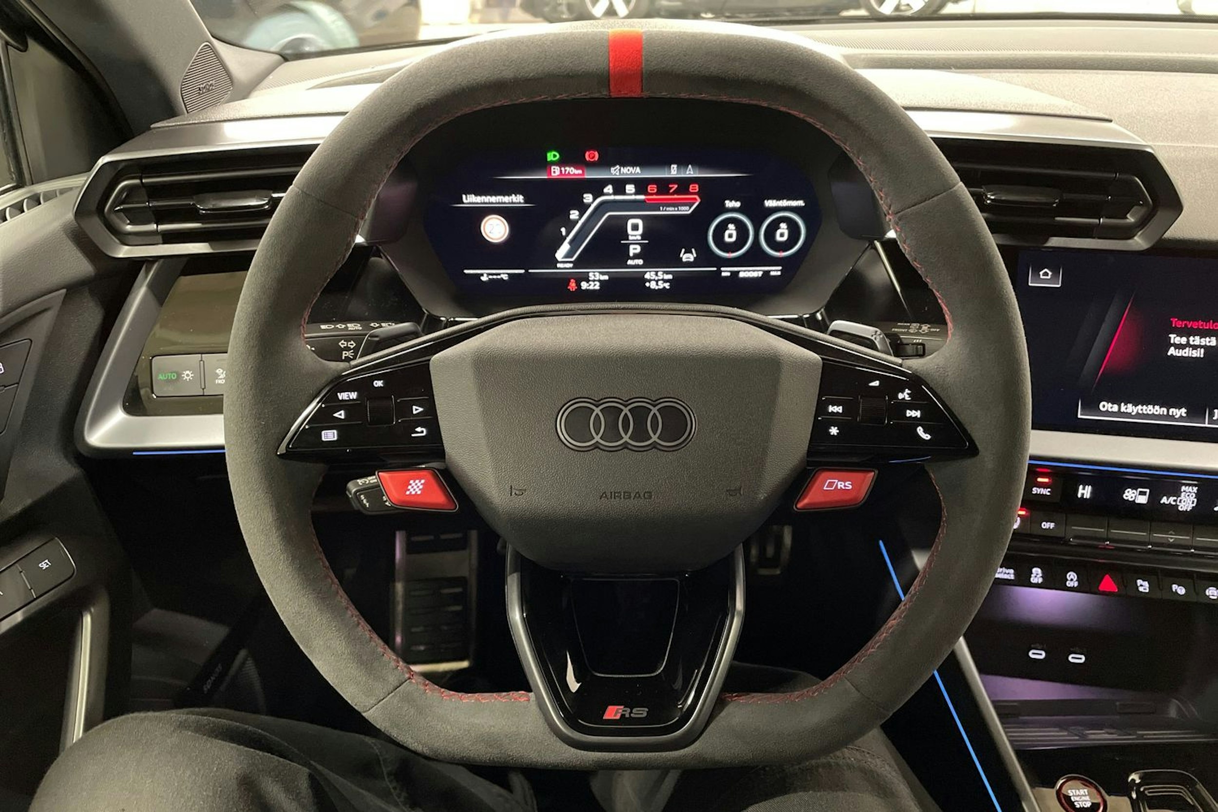 harmaa Audi RS 3 2025 kuva 14.