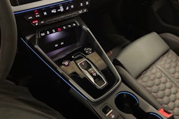 harmaa Audi RS 3 2025 kuva 16.