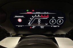 harmaa Audi RS 3 2025 kuva 17.