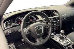 violetti Audi RS5 2011 kuva 7.
