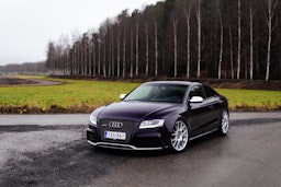 violetti Audi RS5 2011 kuva 29.