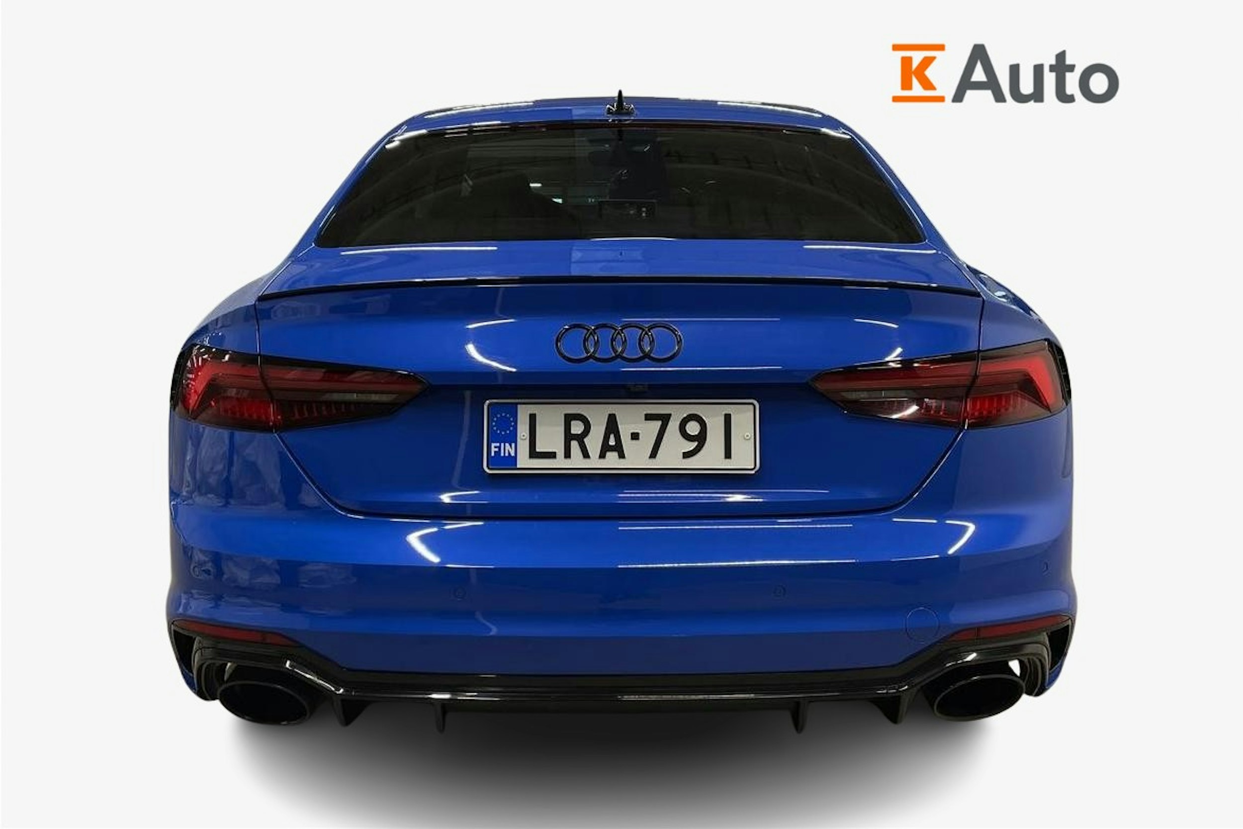 Sininen Audi RS5 2018 kuva 3.