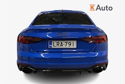 Sininen Audi RS5 2018 kuva 3.