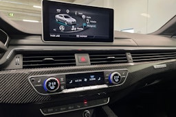 Sininen Audi RS5 2018 kuva 16.