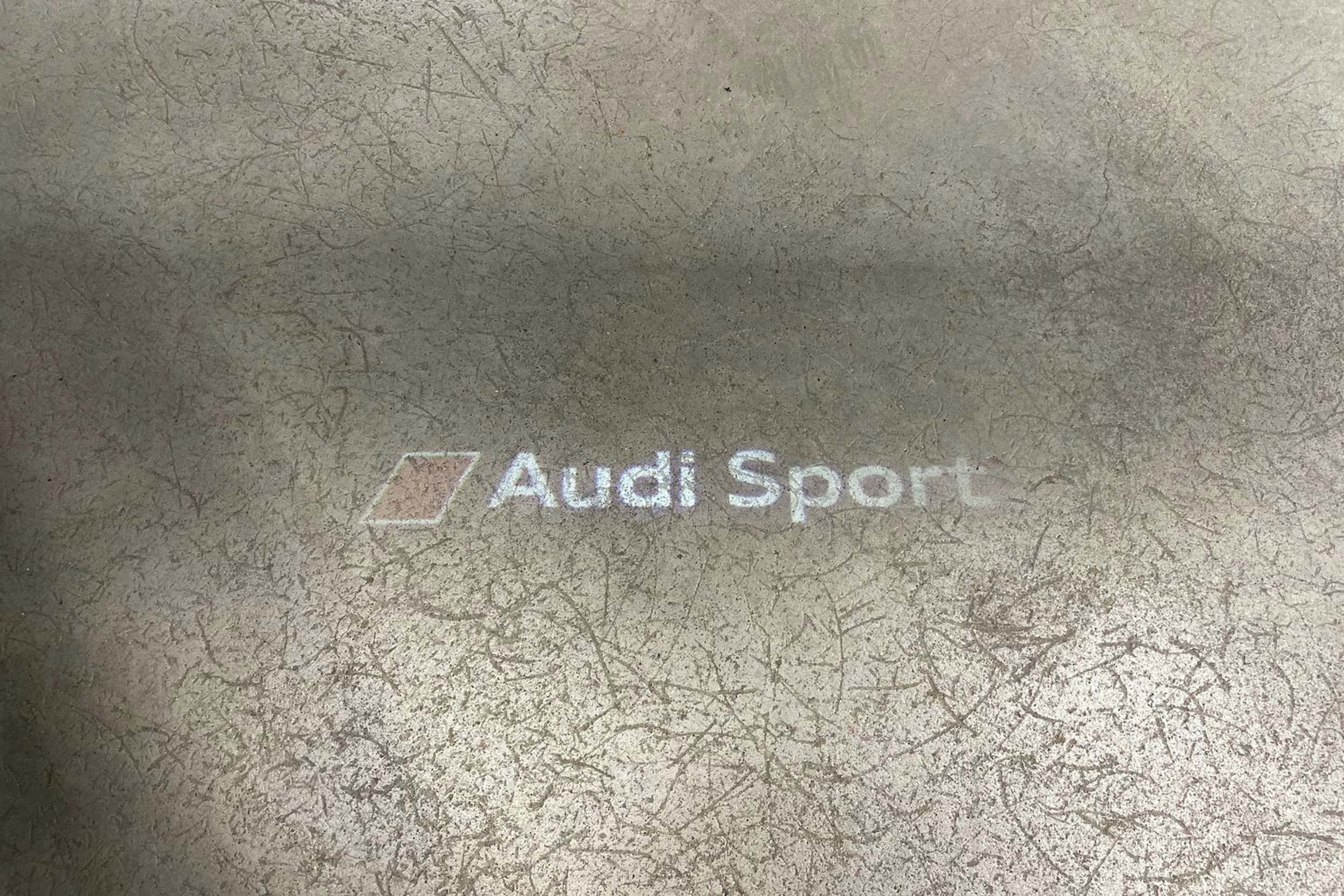 Sininen Audi RS5 2018 kuva 35.