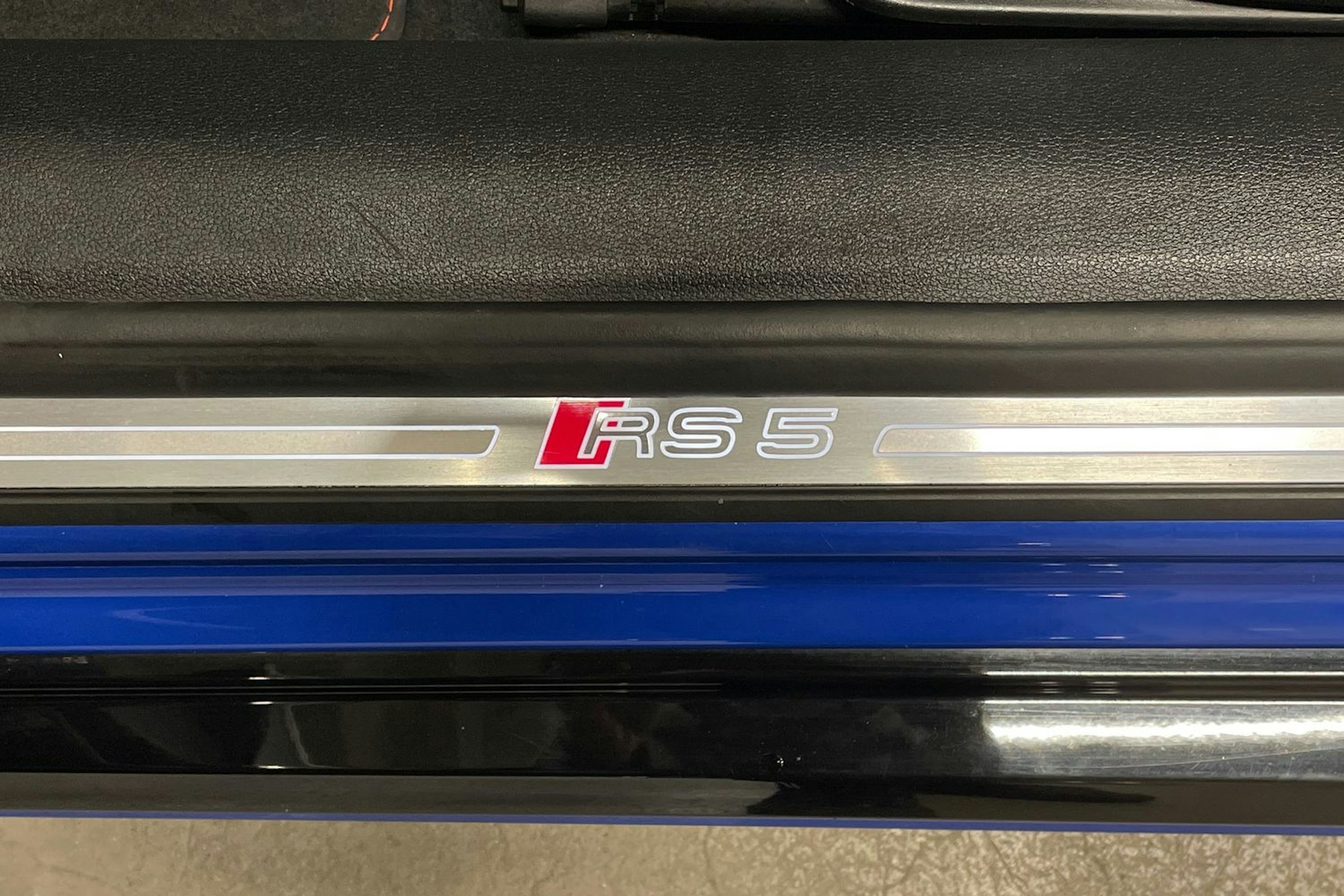 Sininen Audi RS5 2018 kuva 38.