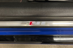 Sininen Audi RS5 2018 kuva 38.