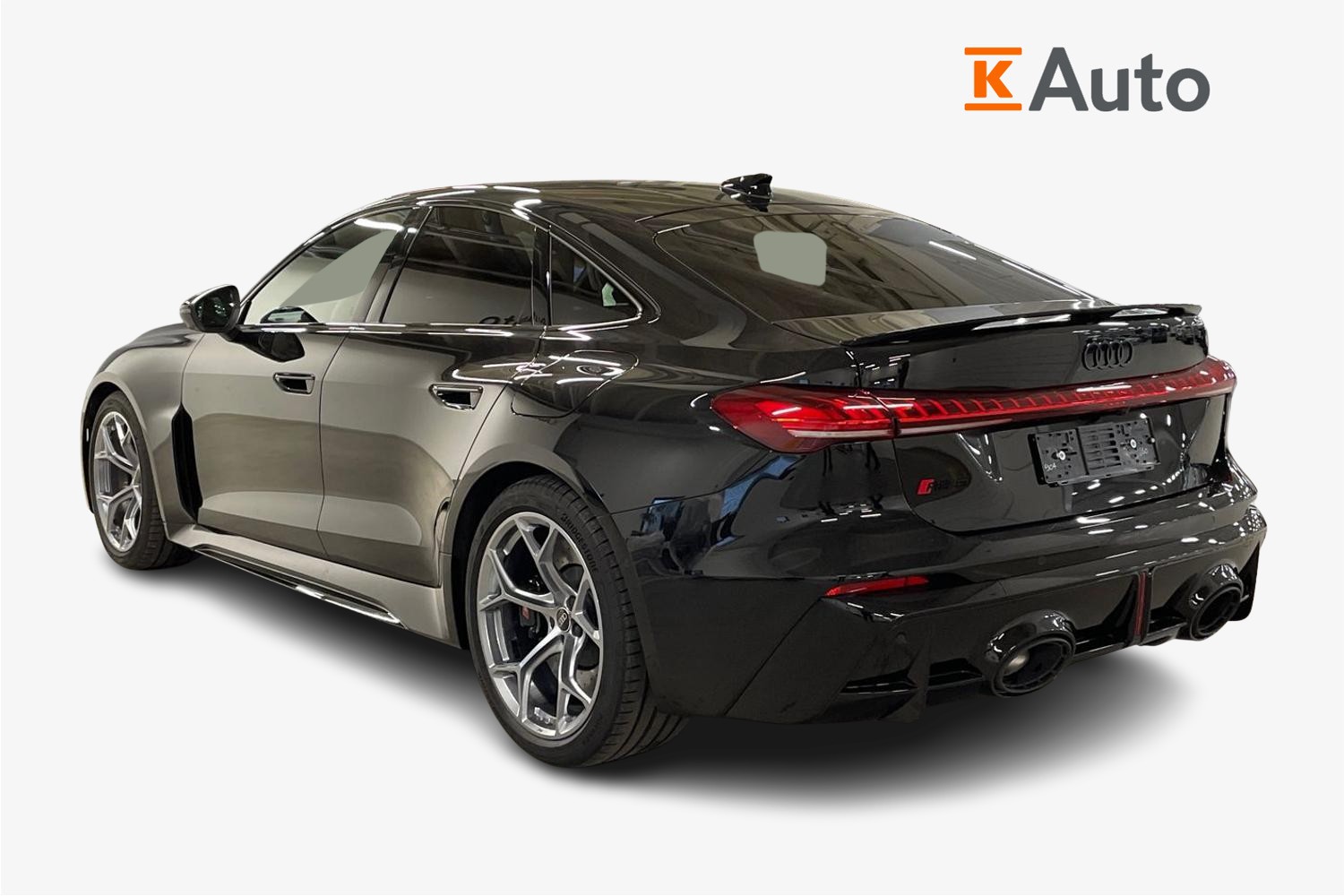 Audi RS5 Sedan quattro 2026, kuva 2/15